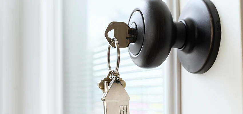 Bifold Door Knob Replacement in Chula Vista, California